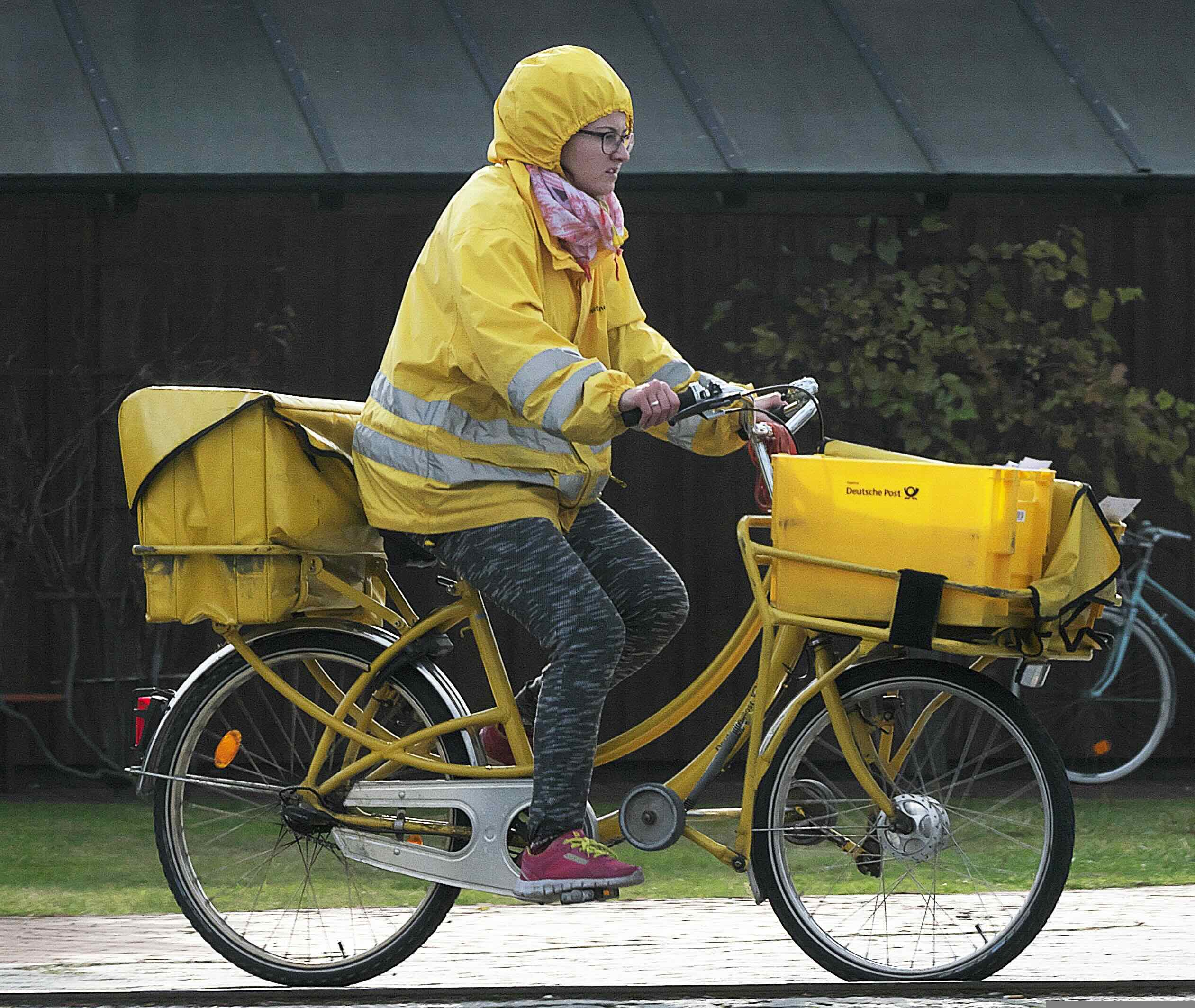 en-cyklande-postis